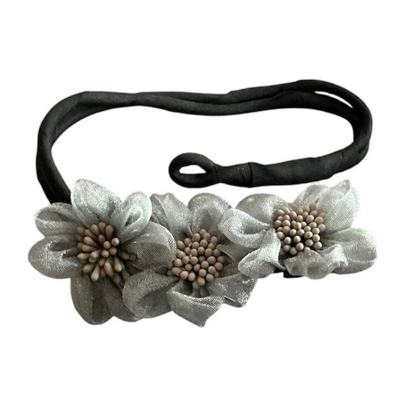 Silver Hair Tie Bun Maker Accessory NWOT - Picture 1 of 1